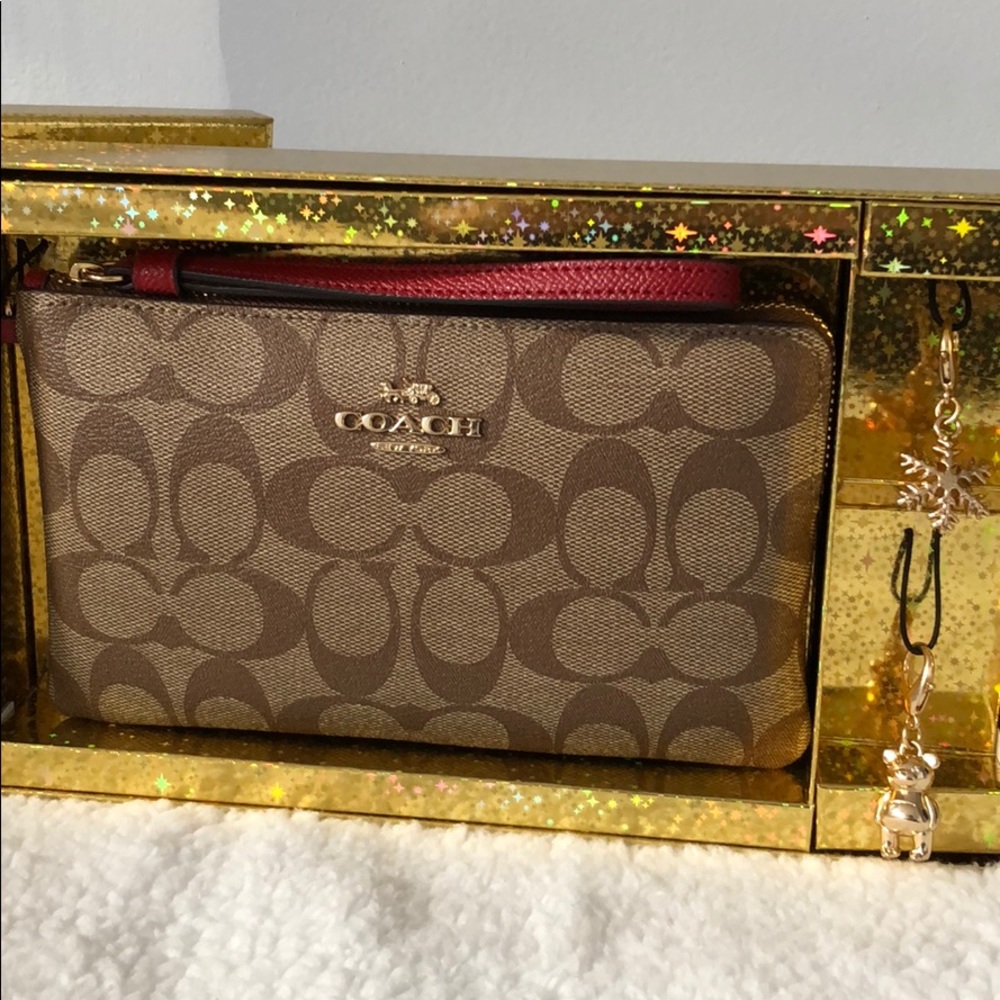 NWT Coach Boxed Corner Zip Wristlet Gift set - Picture 3 of 4